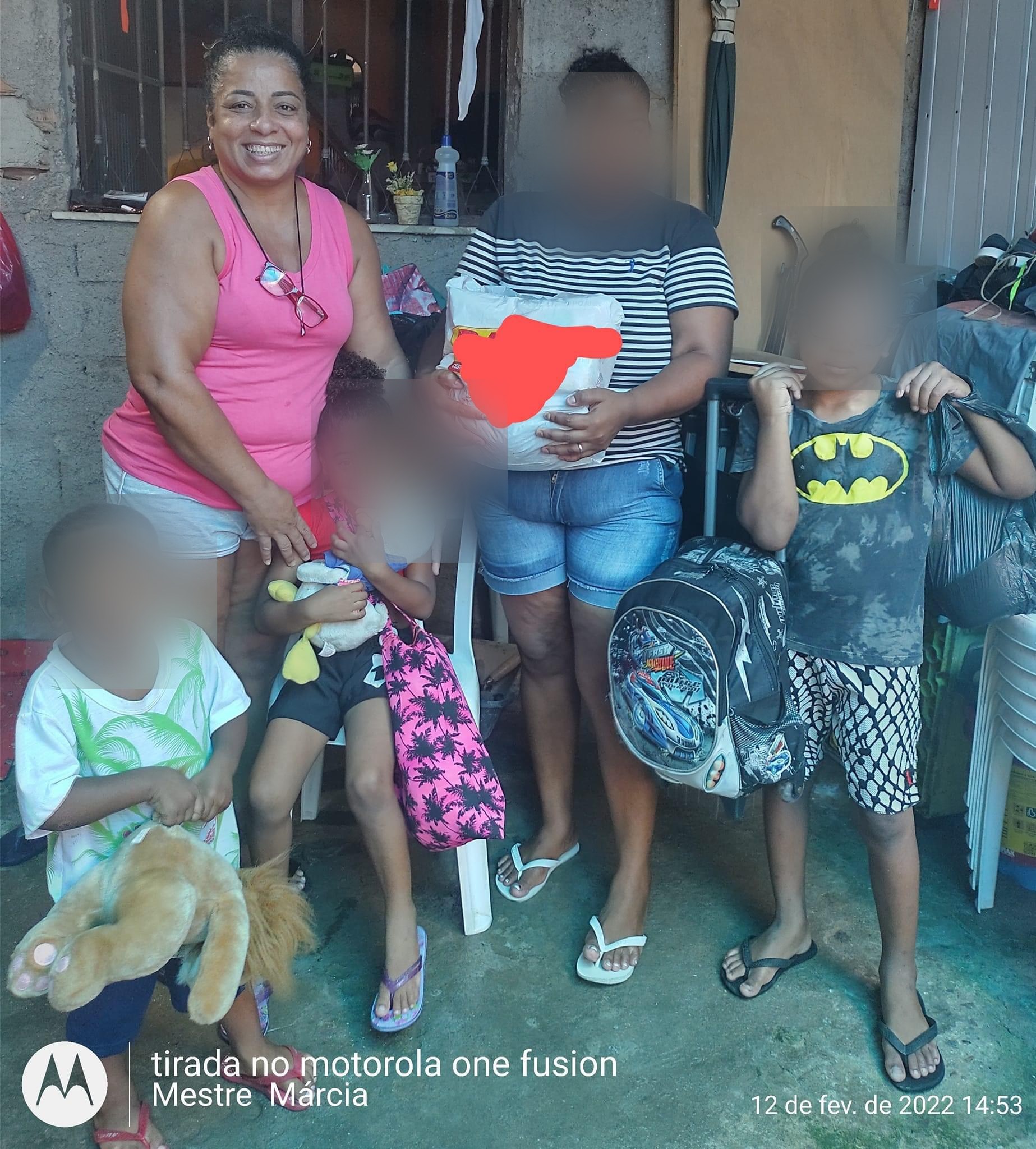 Apoio a família com crianças na comunidade